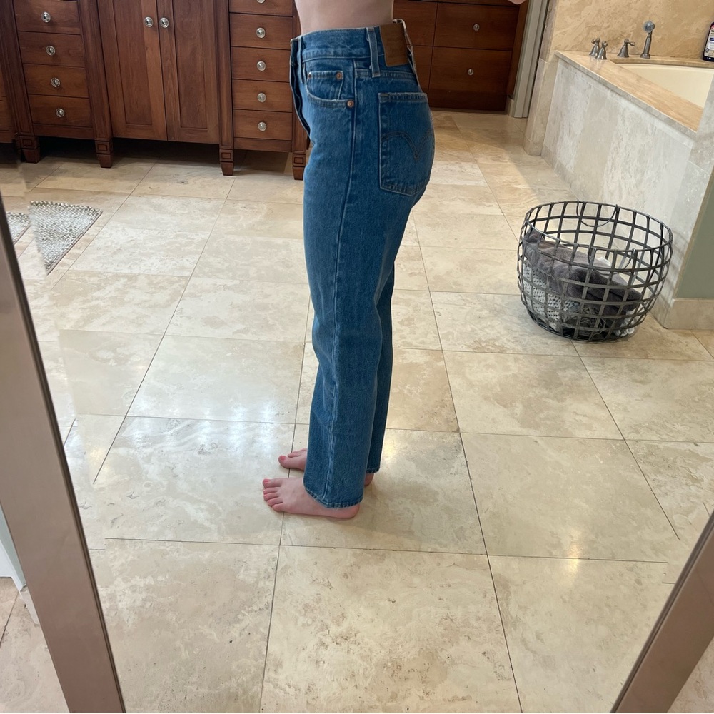 Levi’s Wedgie Straight Leg High-Waisted Jeans